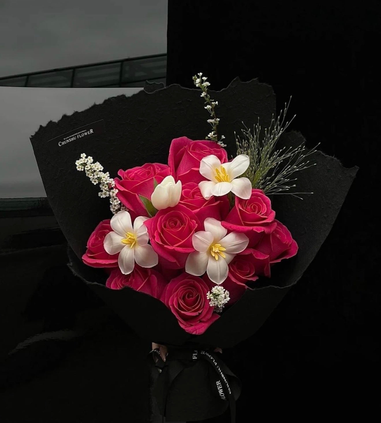 Pink Floyd Rose Bouquet